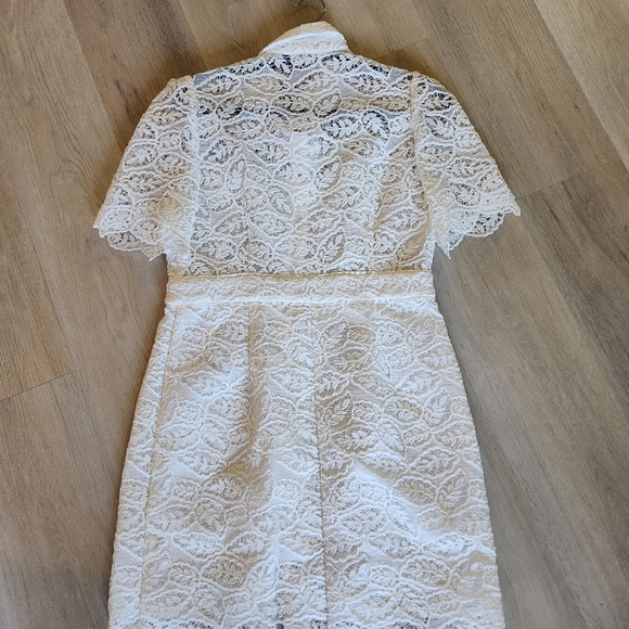 Sandro Short Sleeve White Dress - Picture 4 of 8